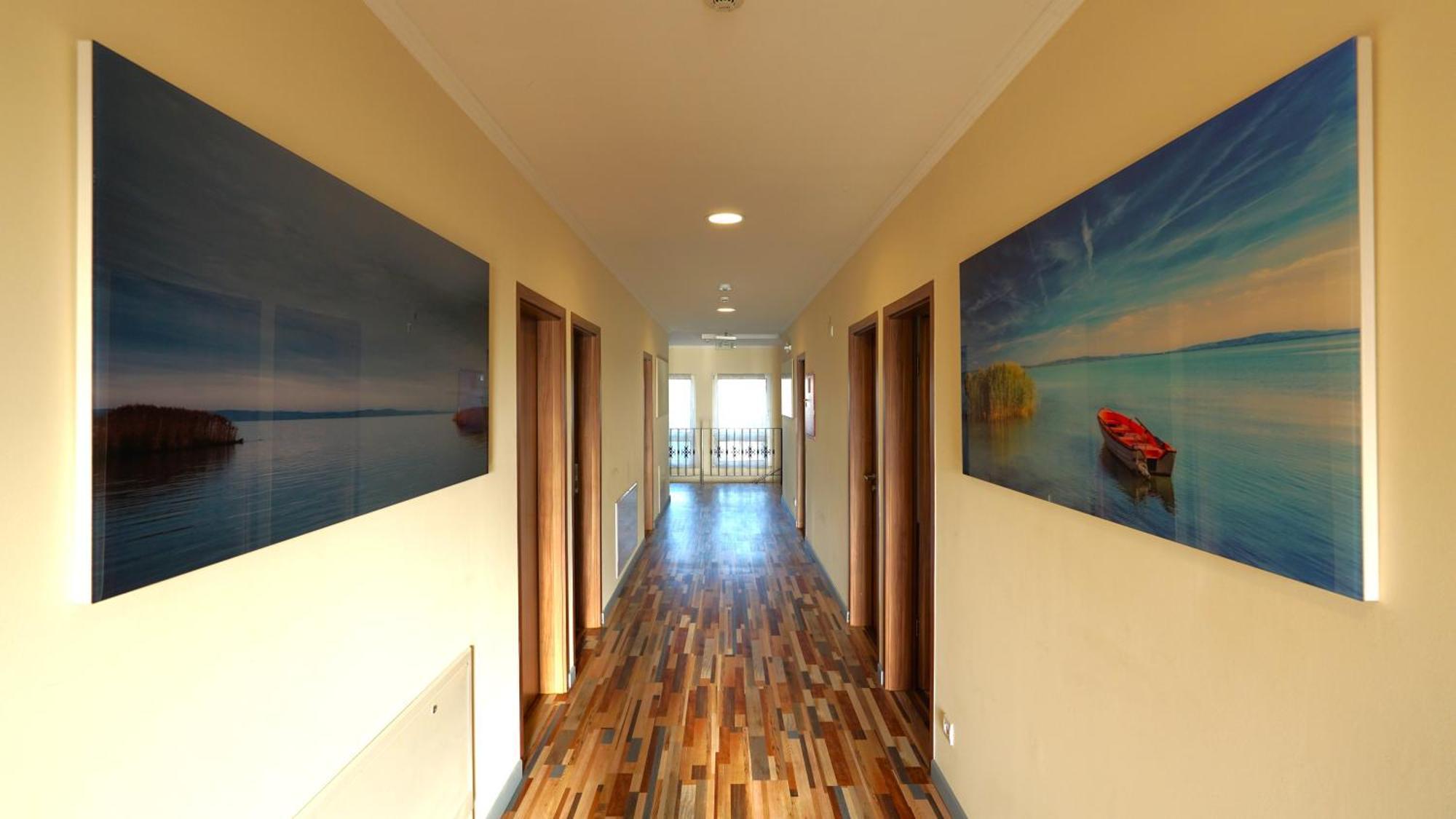 Balaton Colors Beach Hotel Siofok Bagian luar foto