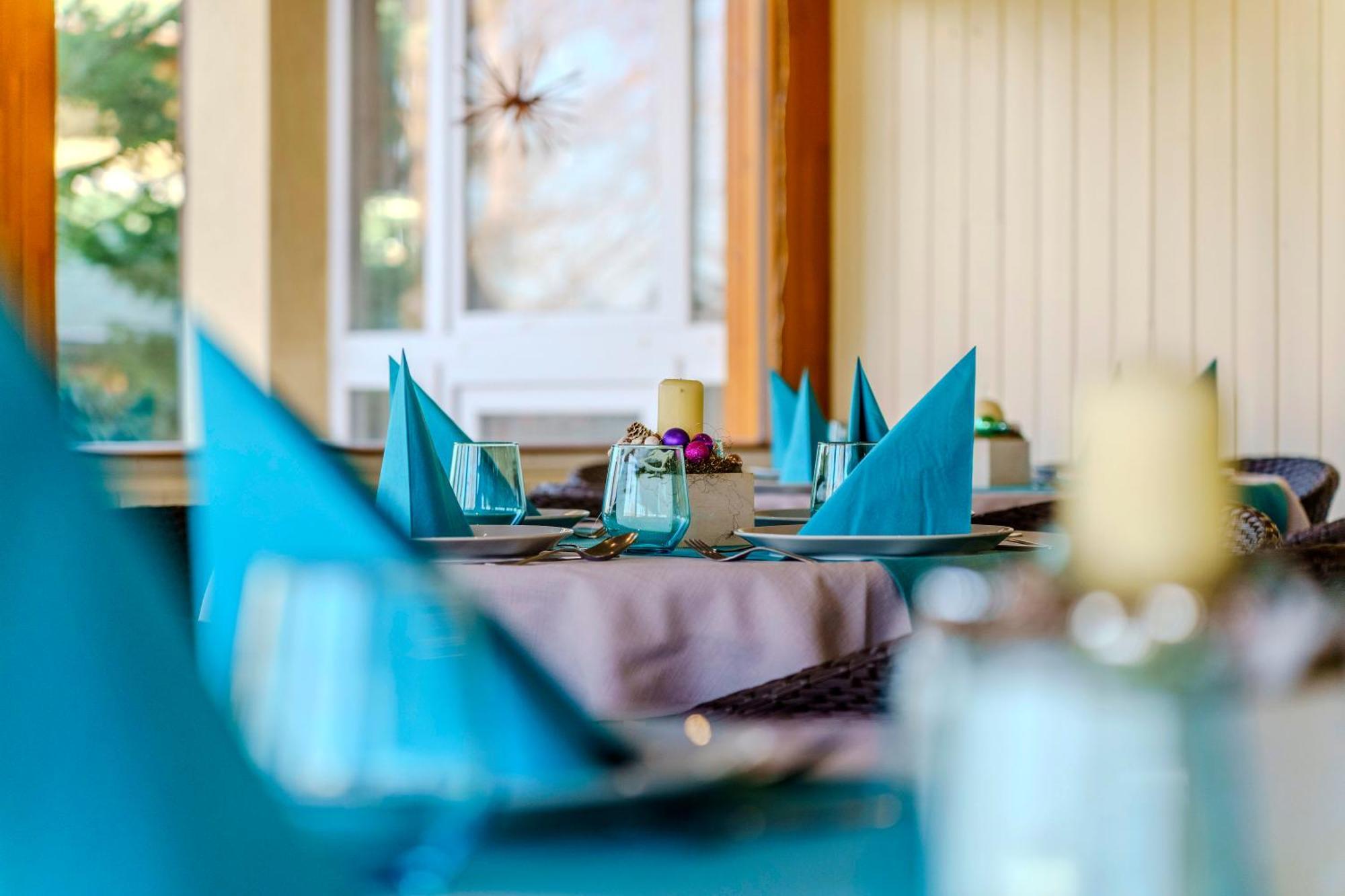 Balaton Colors Beach Hotel Siofok Bagian luar foto