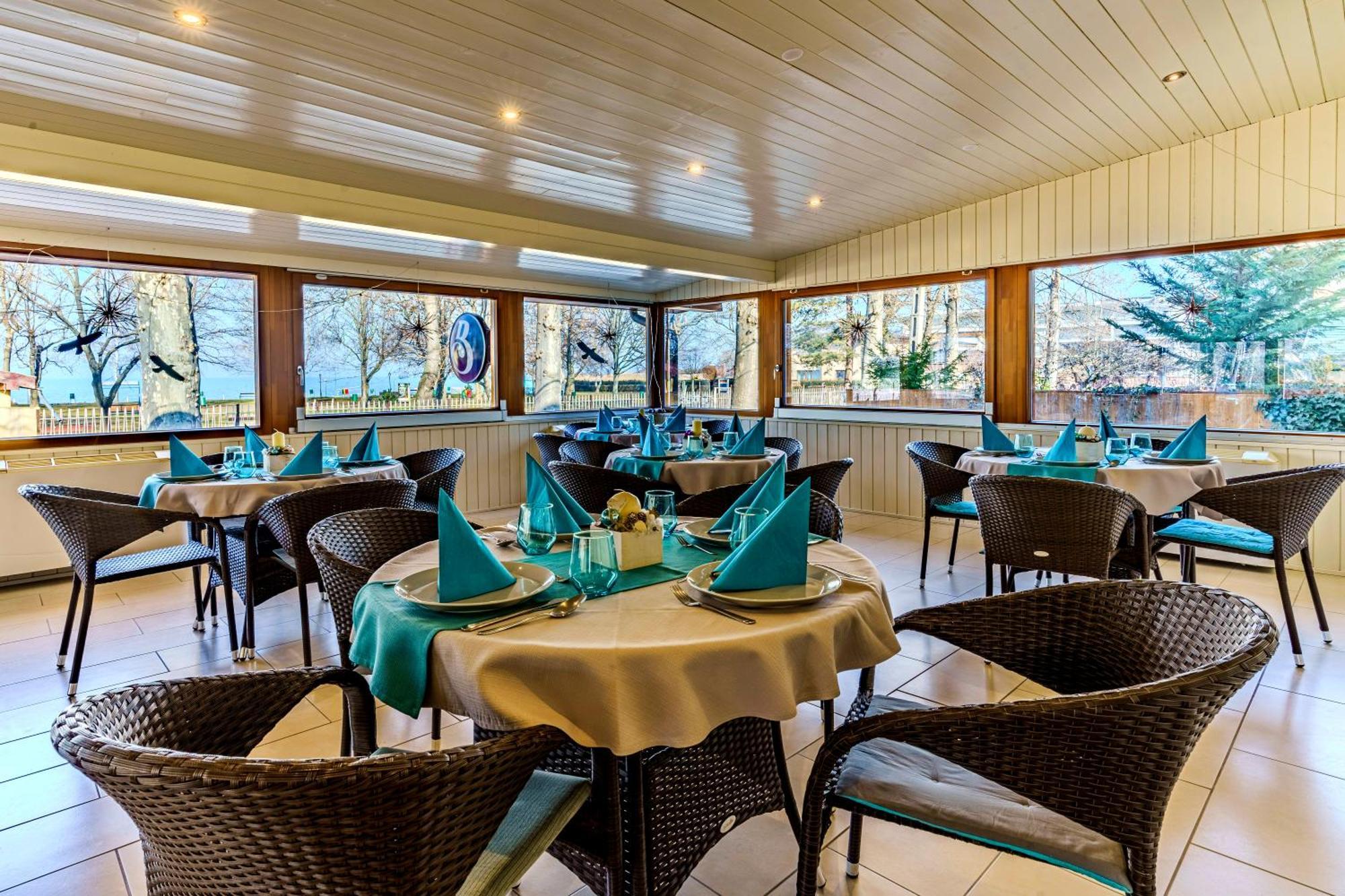 Balaton Colors Beach Hotel Siofok Bagian luar foto