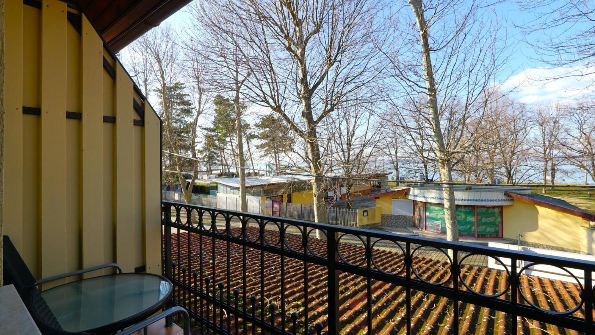 Balaton Colors Beach Hotel Siofok Ruang foto