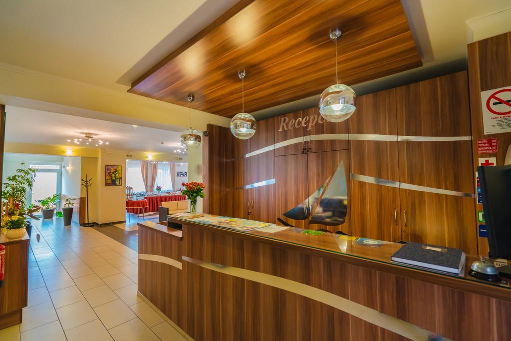 Balaton Colors Beach Hotel Siofok Bagian luar foto